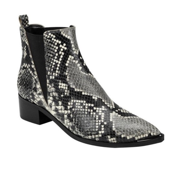 Marc Fisher Yale Pointed Chelsea Bootie reptile snake leather boot black white 9 - Picture 16 of 16